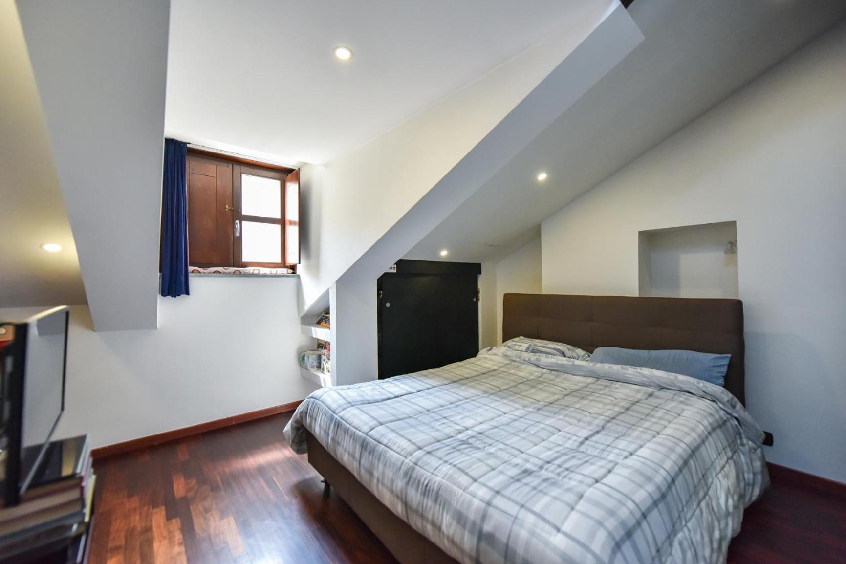 Modern Apartment Piazza Statuto Porta Susa Fs Turim Exterior foto